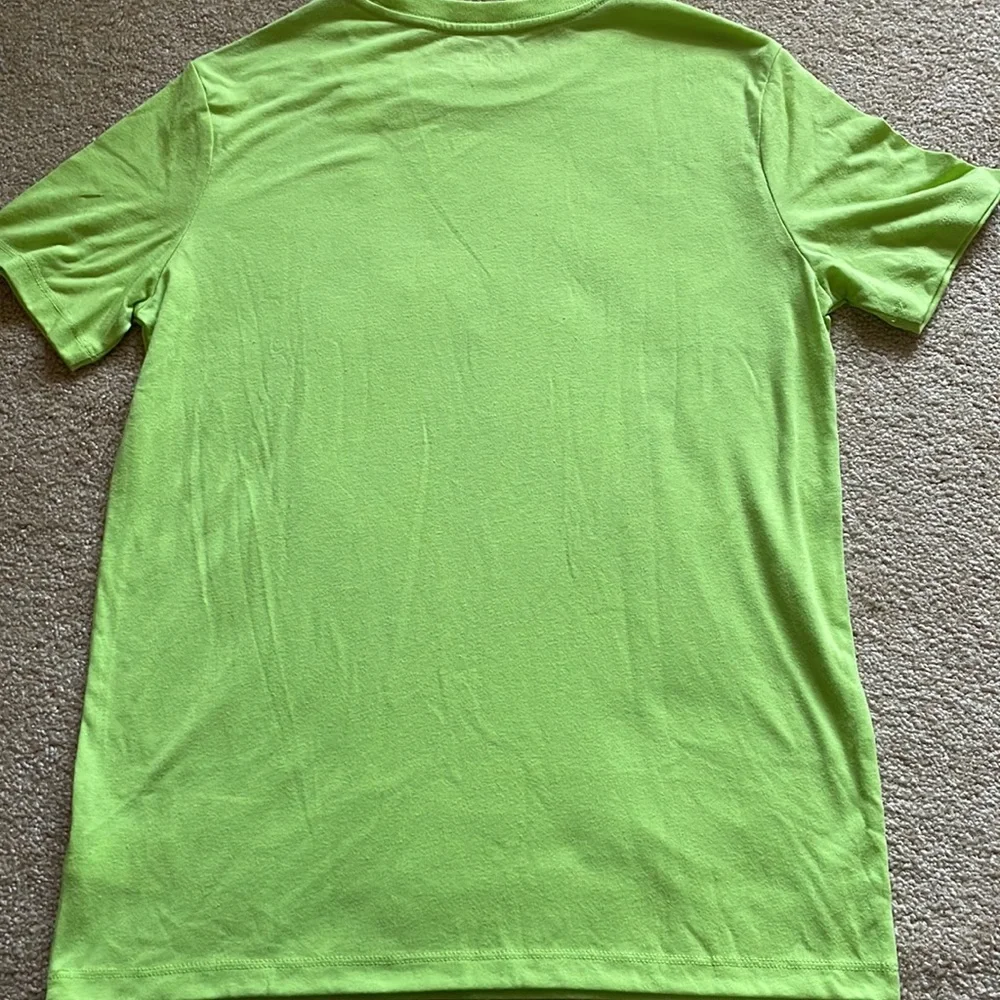Skateboarding Alligator Peace sign T-shirt